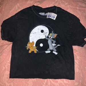 yin yang tom & jerry cropped tee